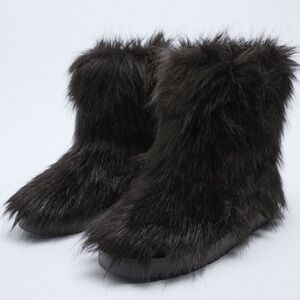 ZARA BNWT Faux Fur Flat Ankle Boots